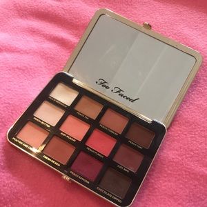 Too faced just peachy mattes